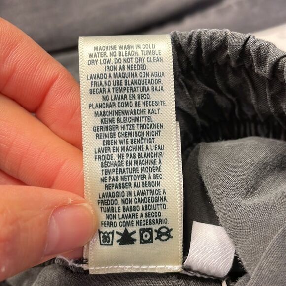 Cloth and Stone woman’s dark grey draw string pants - Picture 14 of 14